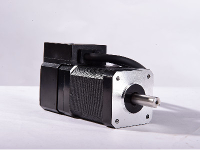 伺服電機現貨支持，客戶下單當天發貨